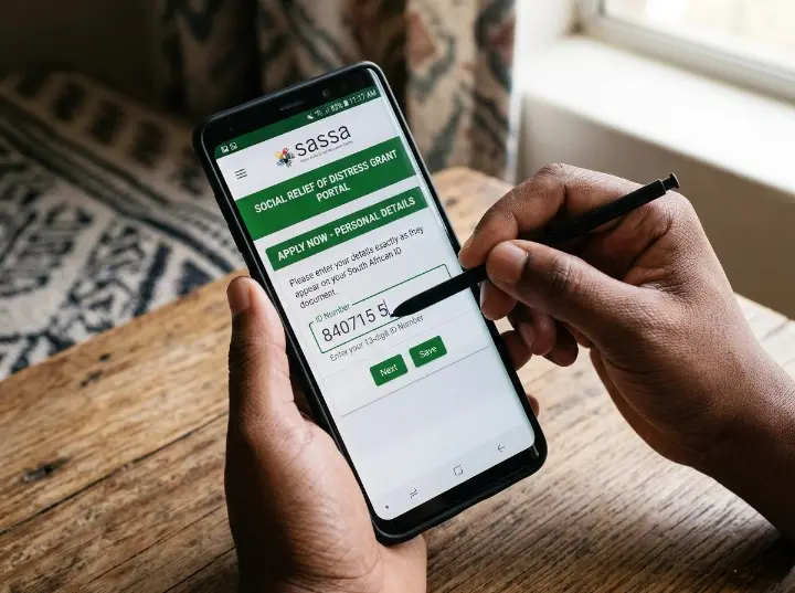This is the fastest route for most people. The process changed in 2026. The form now has a dropdown reason selector and an identity check step before you enter your new number. Here is exactly what you will see.